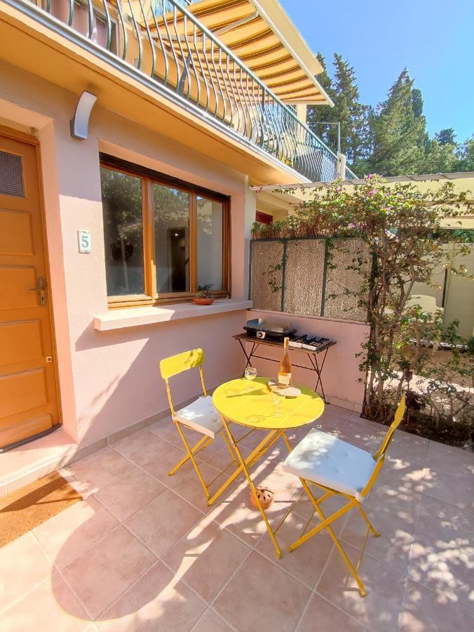 Charmant Studio Lavandou - 500M Plage Льо Лаванду Екстериор снимка